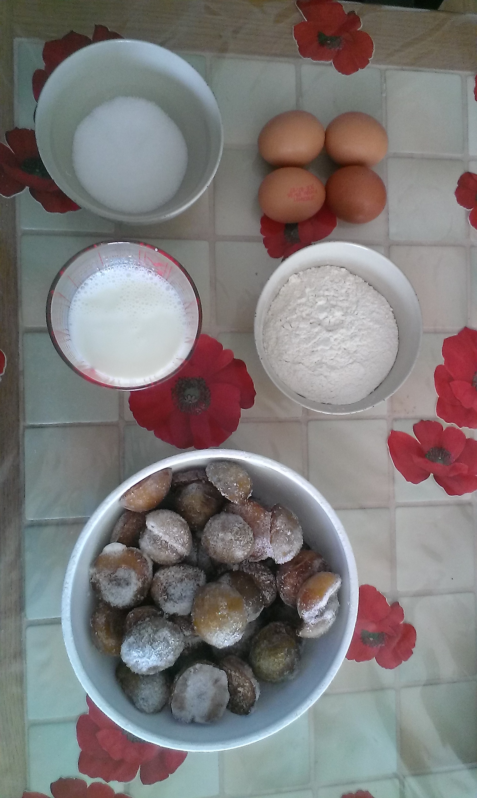 1 - Ingrédients pour le clafouti aux prunes
